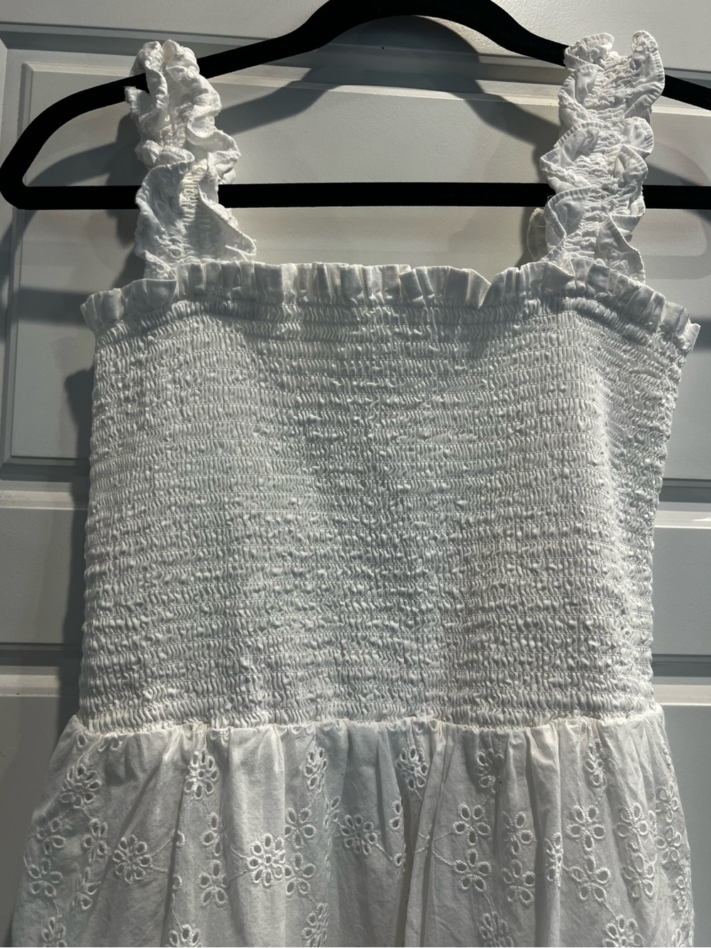 Quince White Eyelet Tiered Midi Dress Medium Smocked Cotton Dress SOLD OUT - Picture 5 of 9